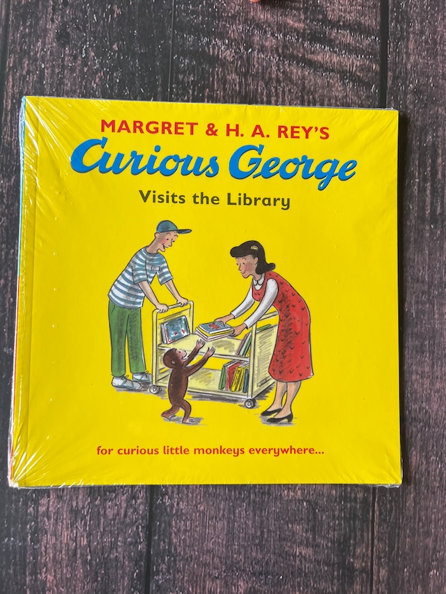 【英語絵本】Curious George visits the Library