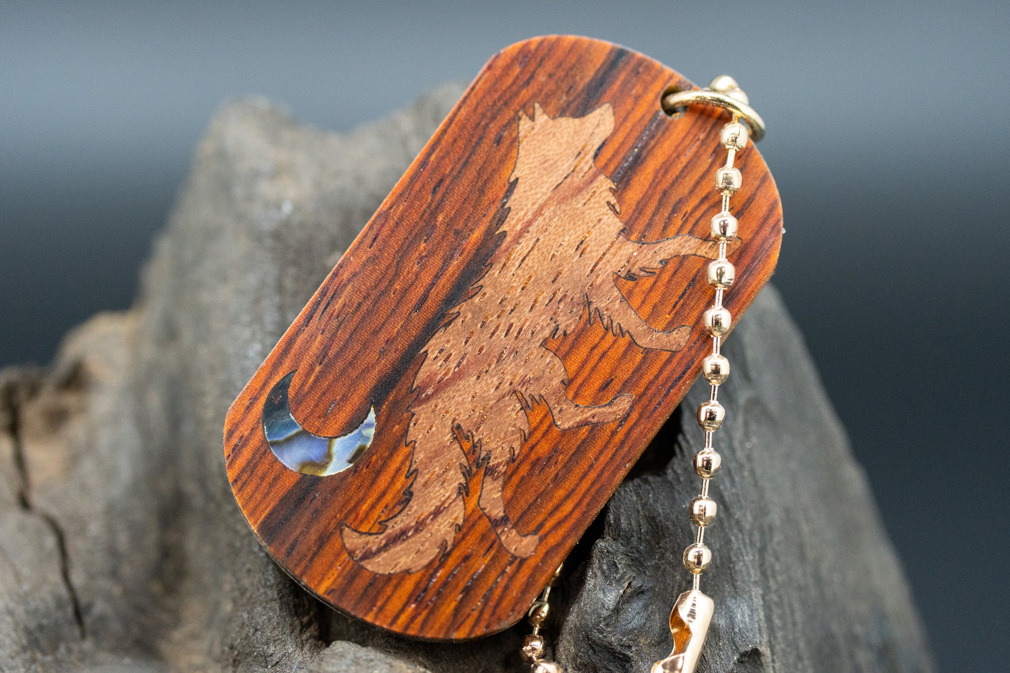 【 エスニックなローズウッド 】 ココボロ ドッグタグ象嵌 闊歩