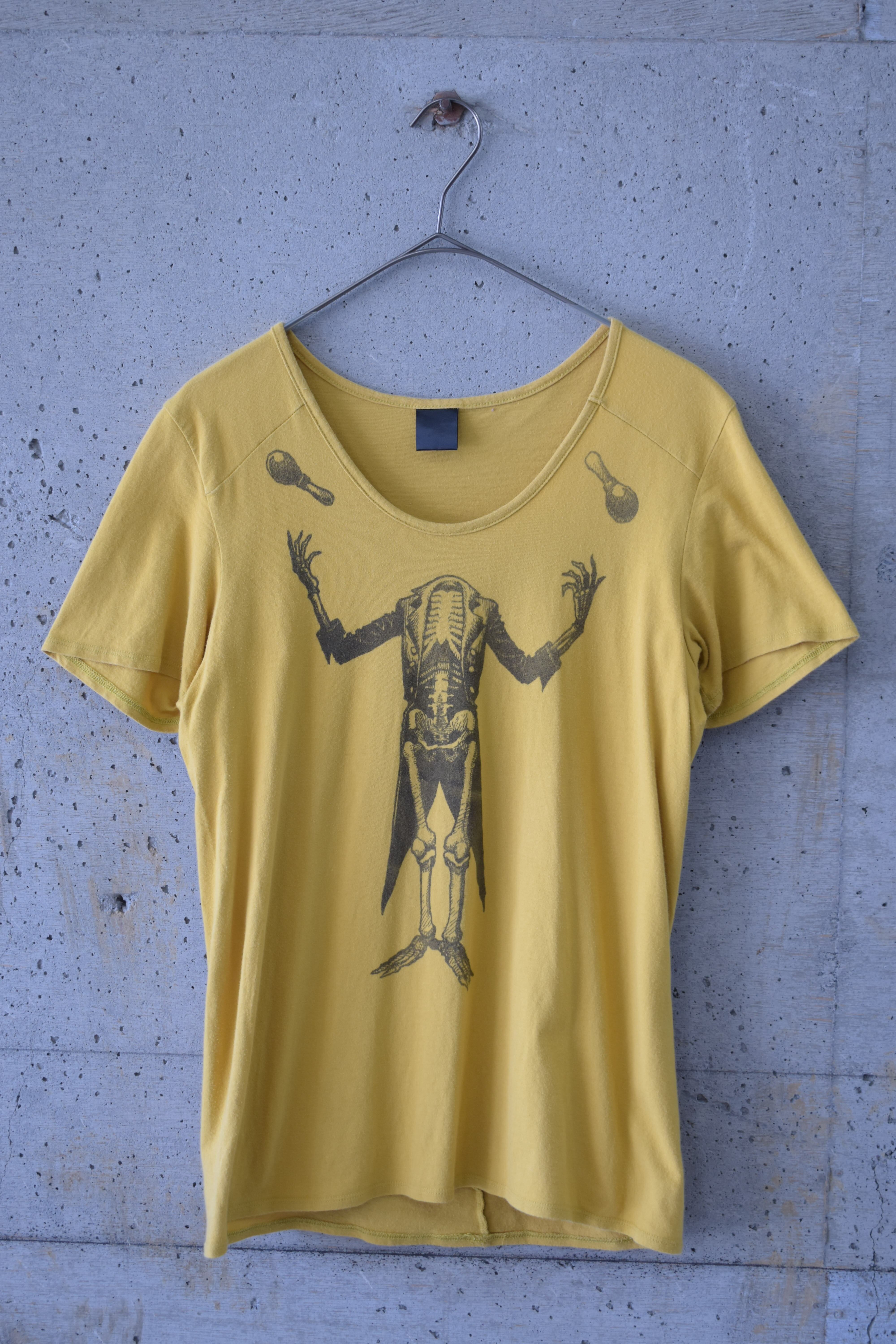 Headless Print T-Shirt