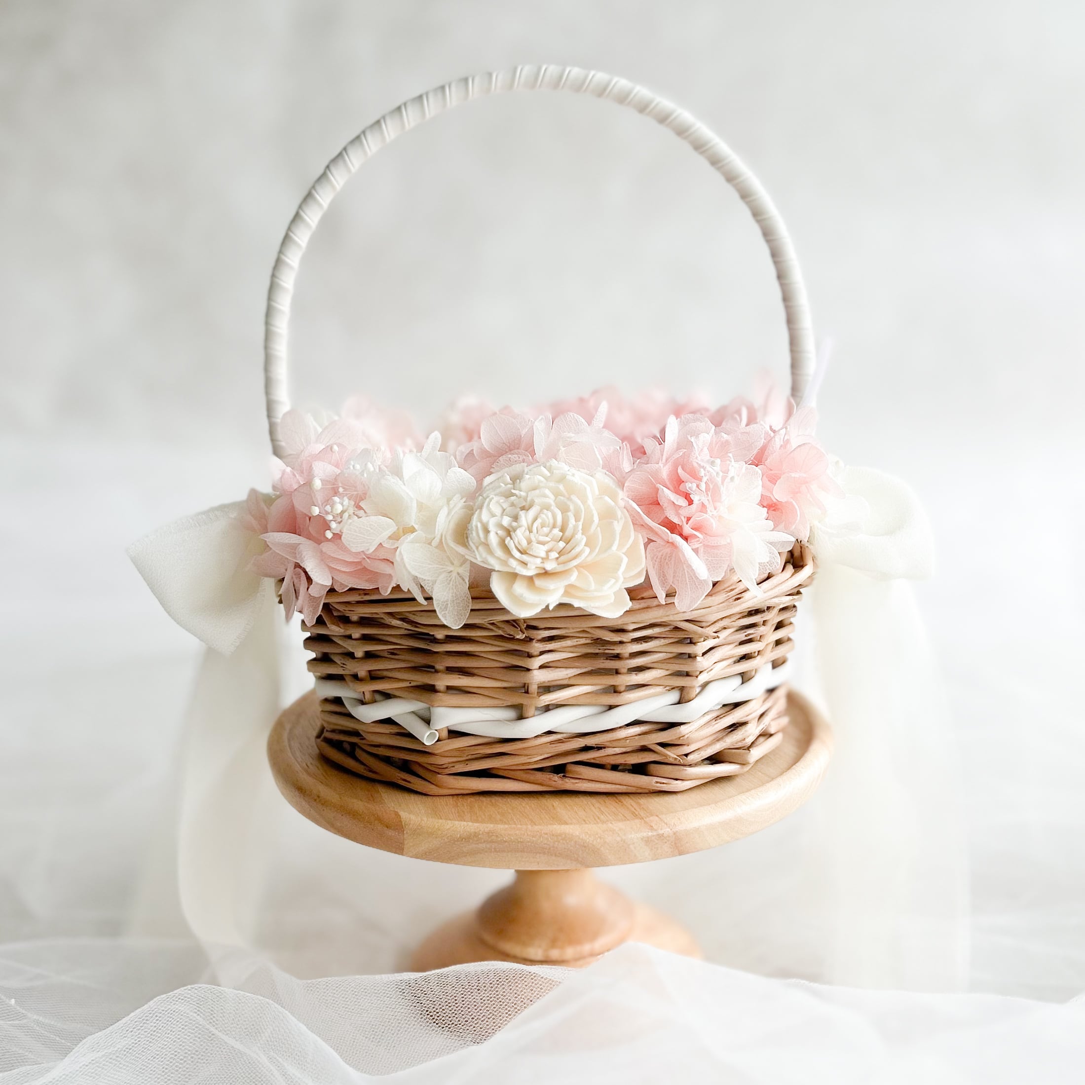 Oval  pink ring pillow