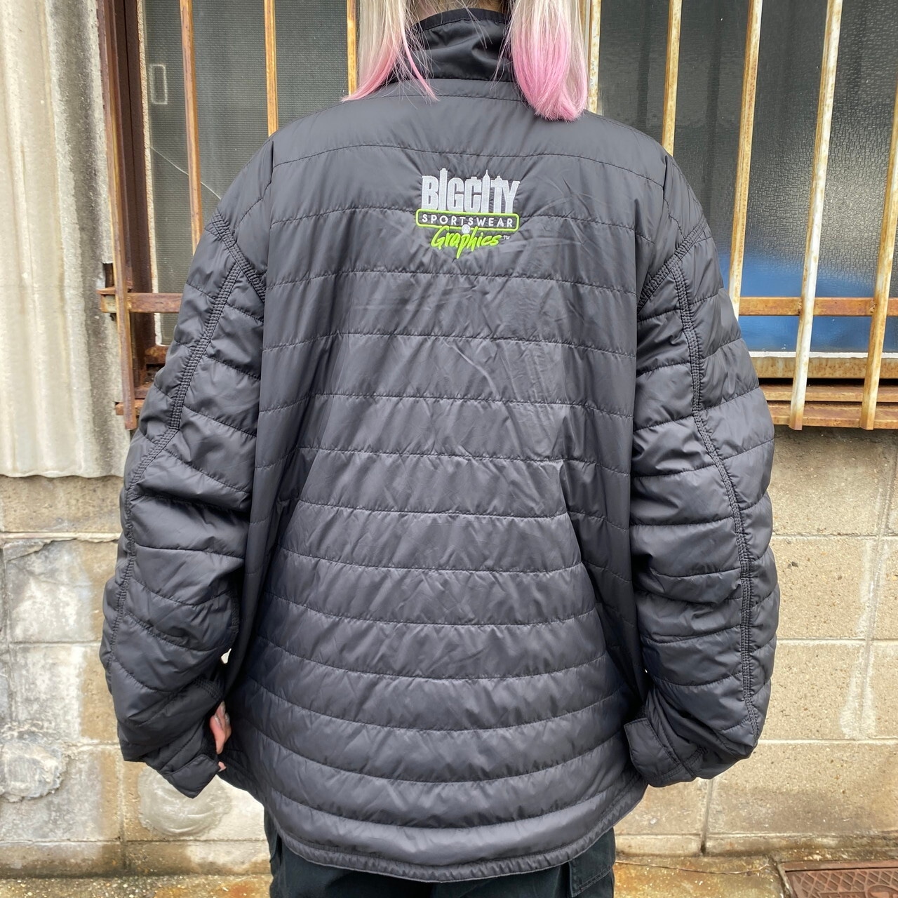 Carhartt カーハート 中綿 ギリアムジャケット メンズL ロゴ刺繍 古着 