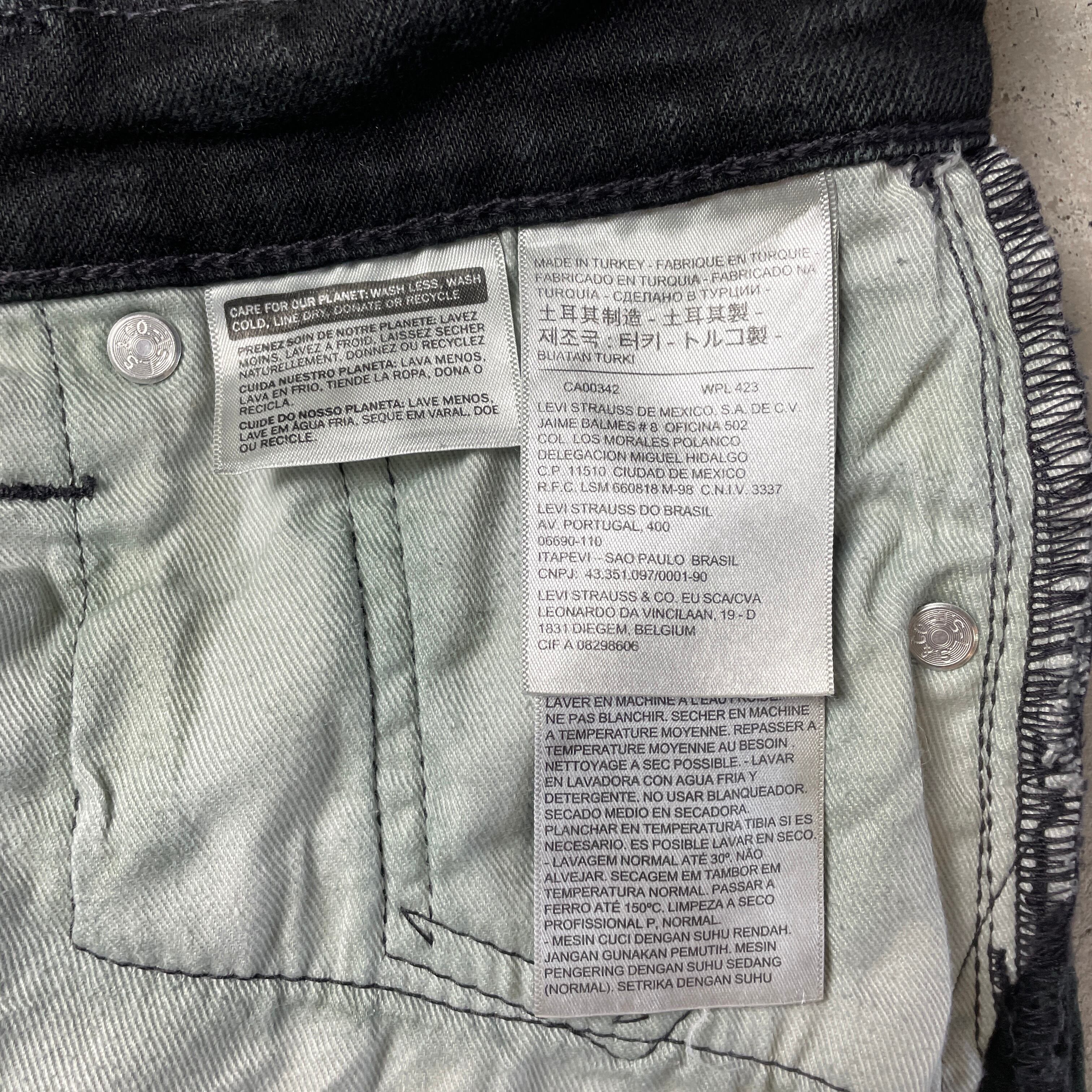 トルコ製 Levi's リーバイス 512 スリムテーパード ブラック デニム