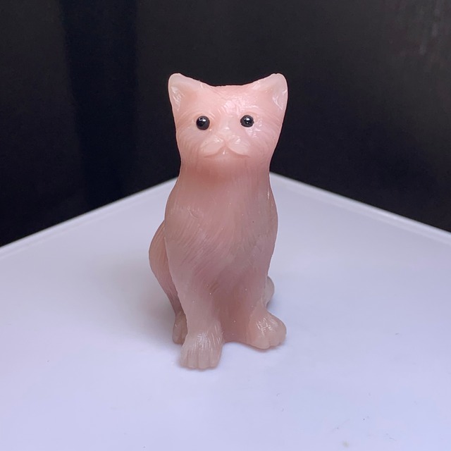 7.ピンクオパール猫・インテリア