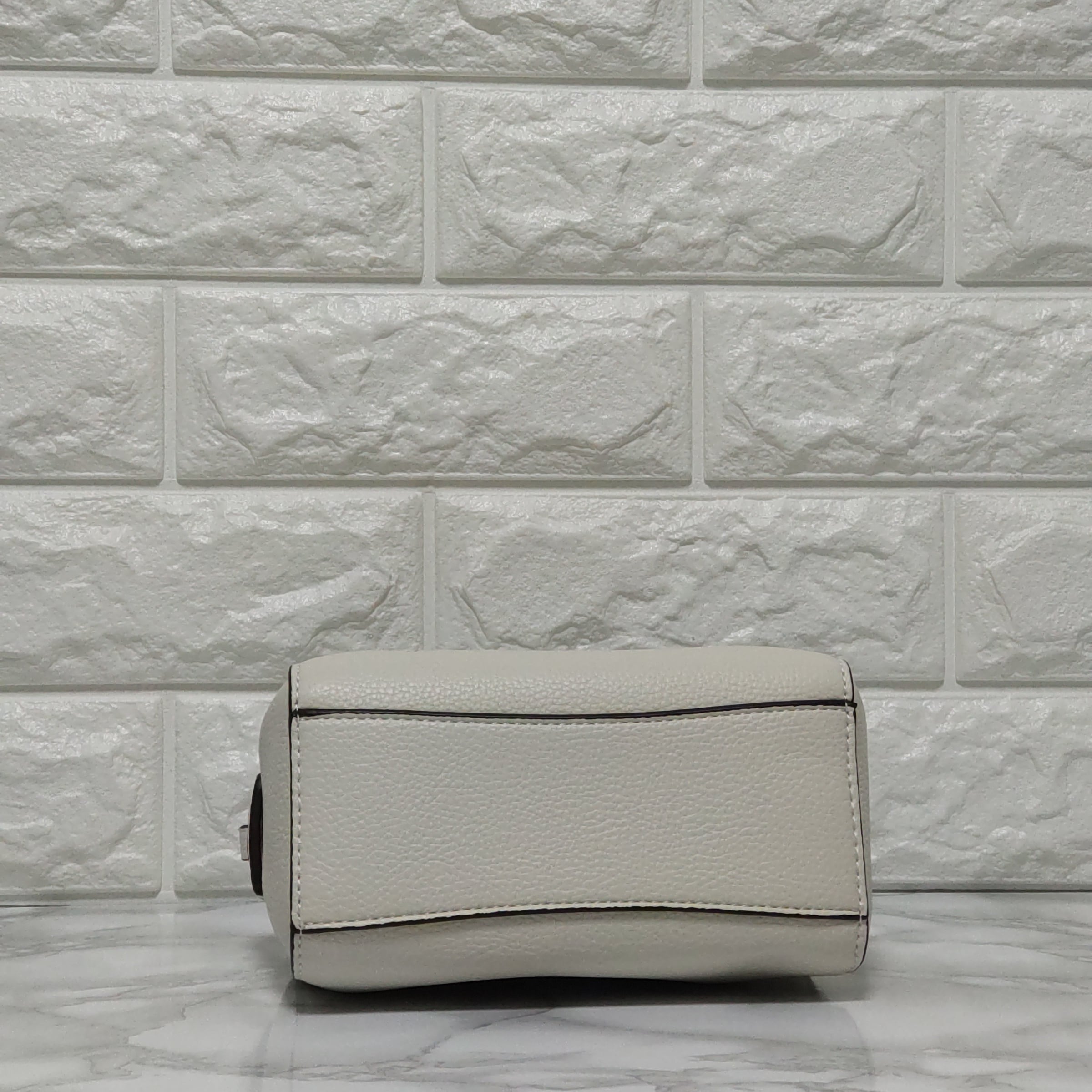COACH コーチ ダンシング キトゥン ミニ ローワン サッチェル 