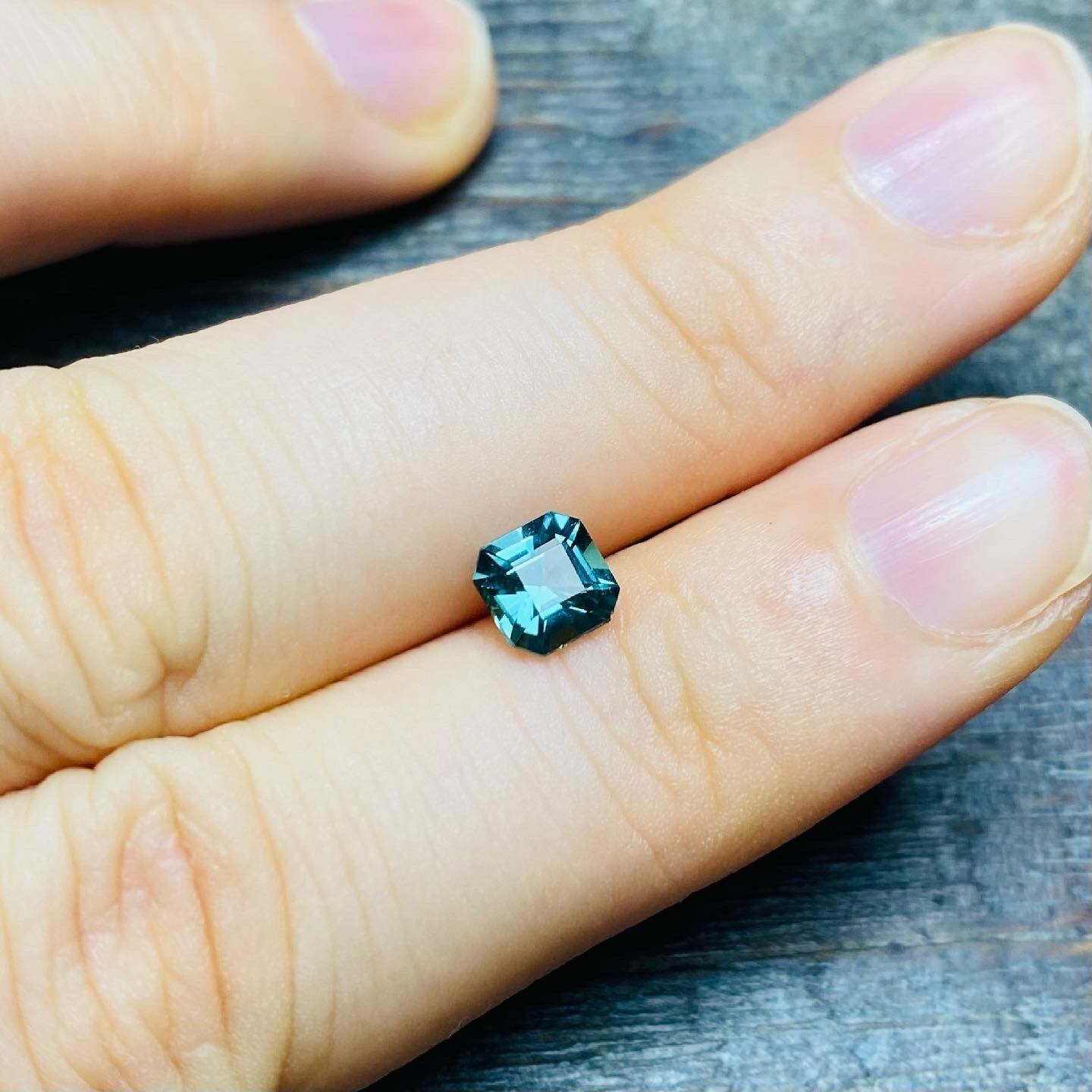 海と太陽サンサンブルートルマリン