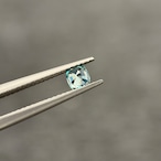 カラーチェンジジルコン 4.2x3.9mm, 0.43ct, ミャンマー産
