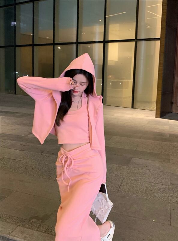 セーター スリムショートフードカーディガンジャケット オータムトップス ピンク 秋物 ブラックストロベリース59178820284