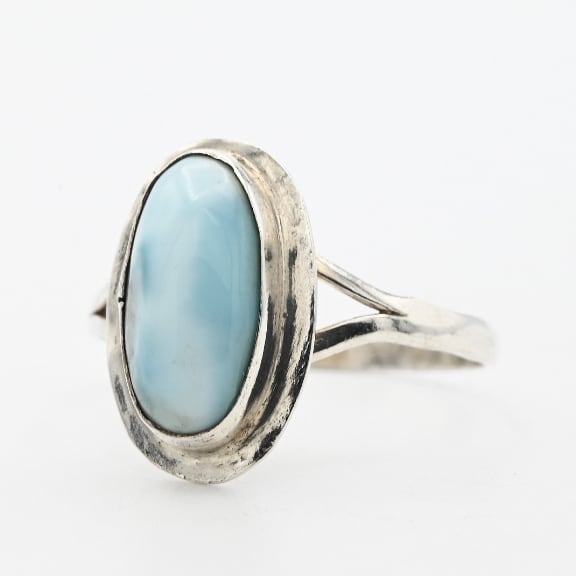 Rounded Design Larimar Top Ring #17.0 / Denmark