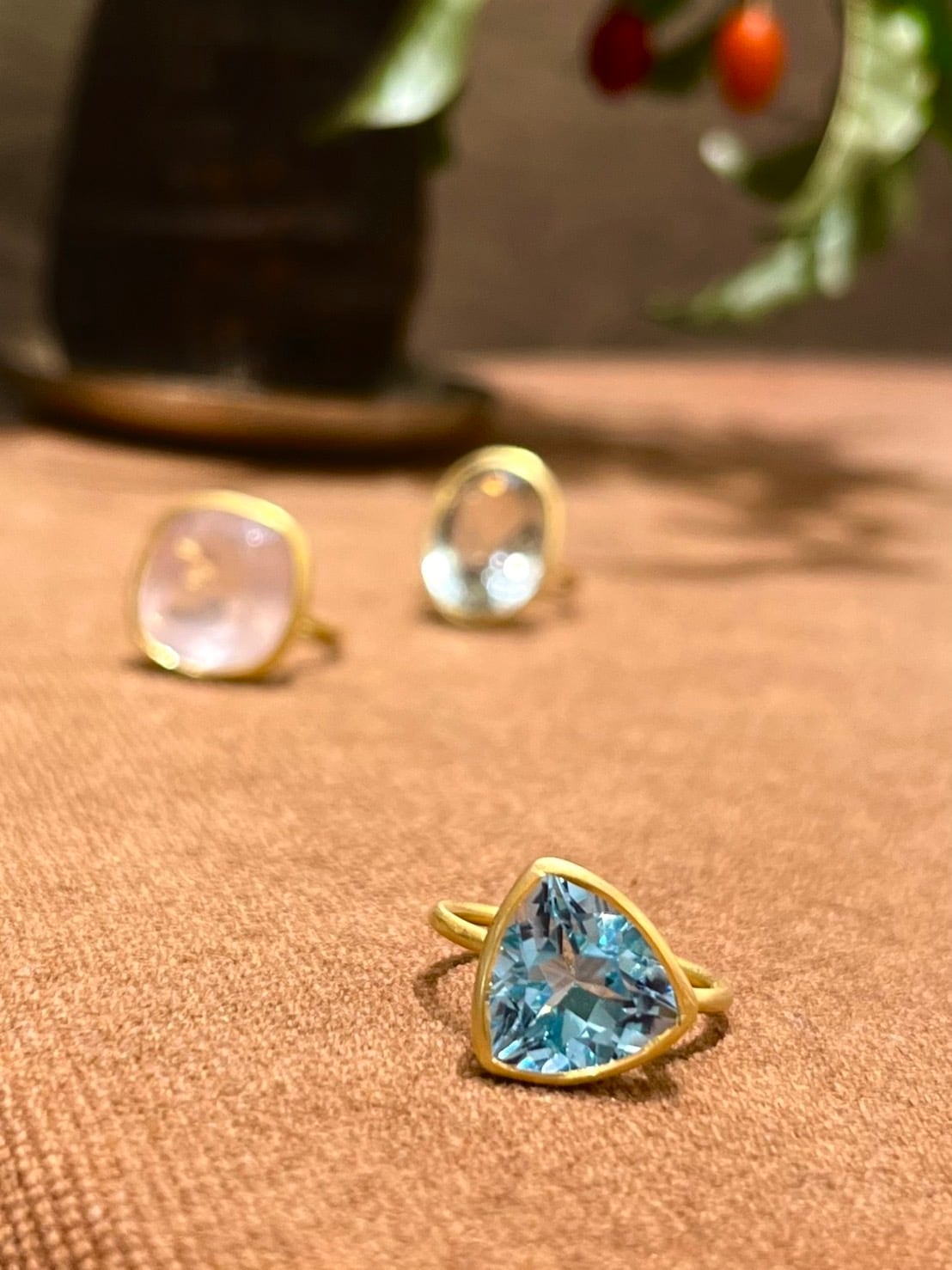 トライアングルカット＊ブルートパーズリング/K18YGコーティング