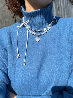 Crystal silver heart charm leather choker.048