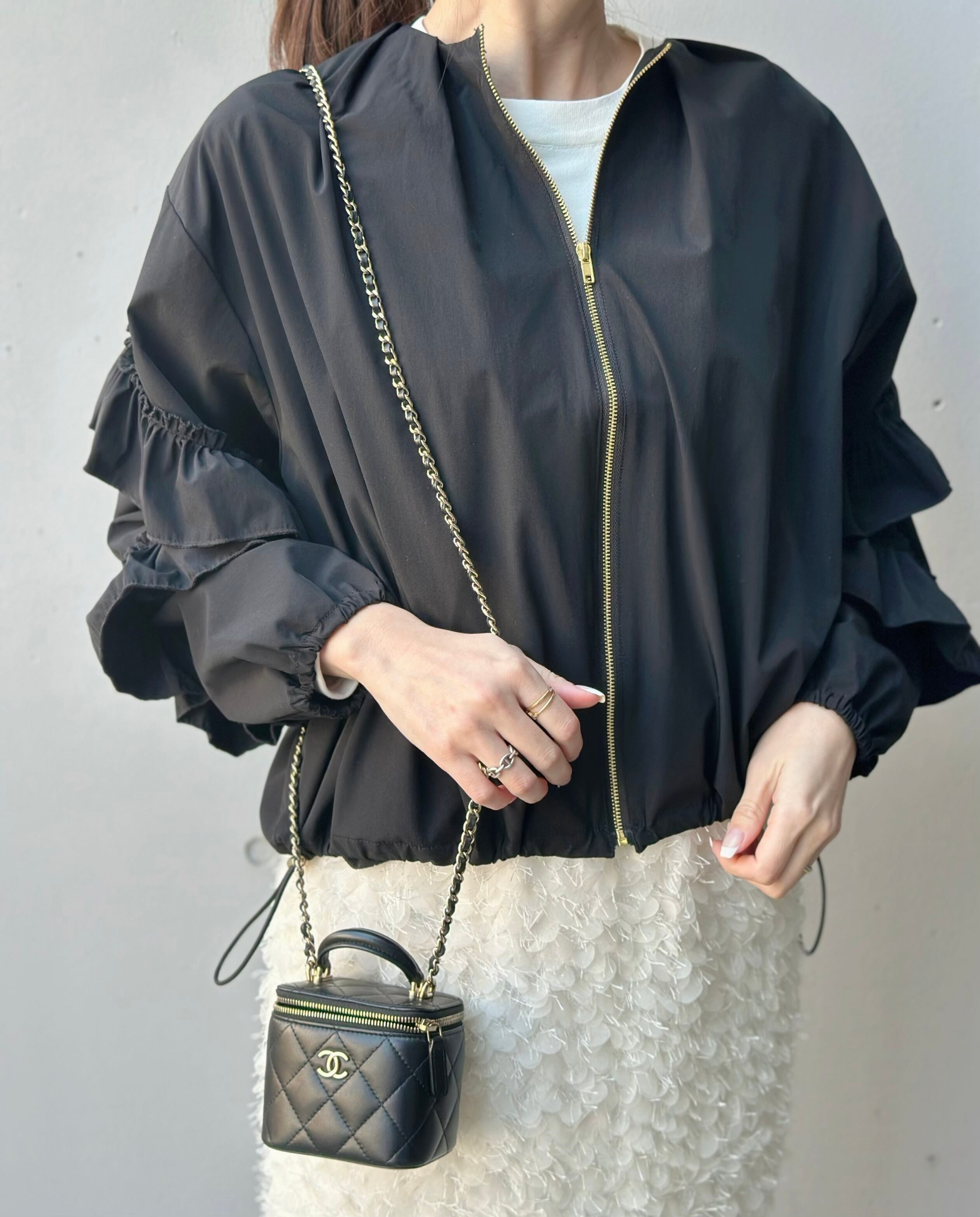 フリルボリュームブルゾン