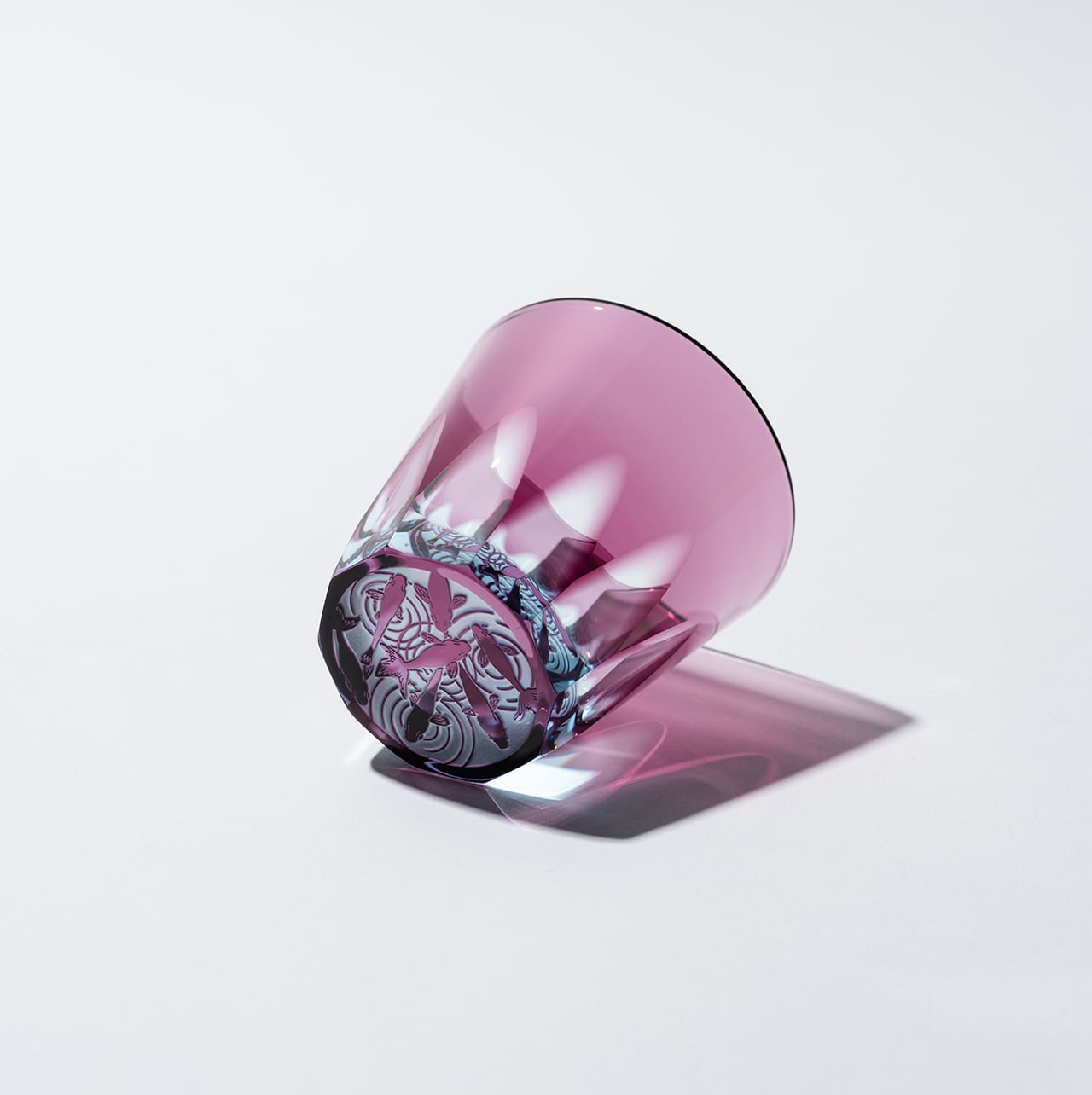 金魚（金赤×ライトブルー）大サイズ | 椎名切子（GLASS-LAB) 江戸切子