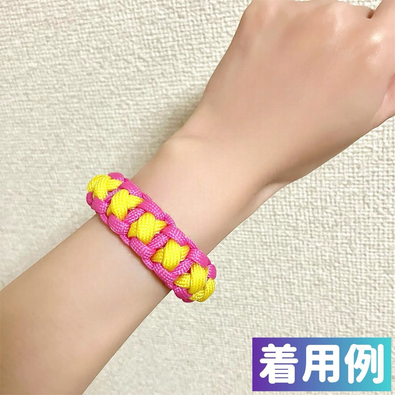 カラー指定可能＊受注制作☆パラコードブレスレット クロスステッチ