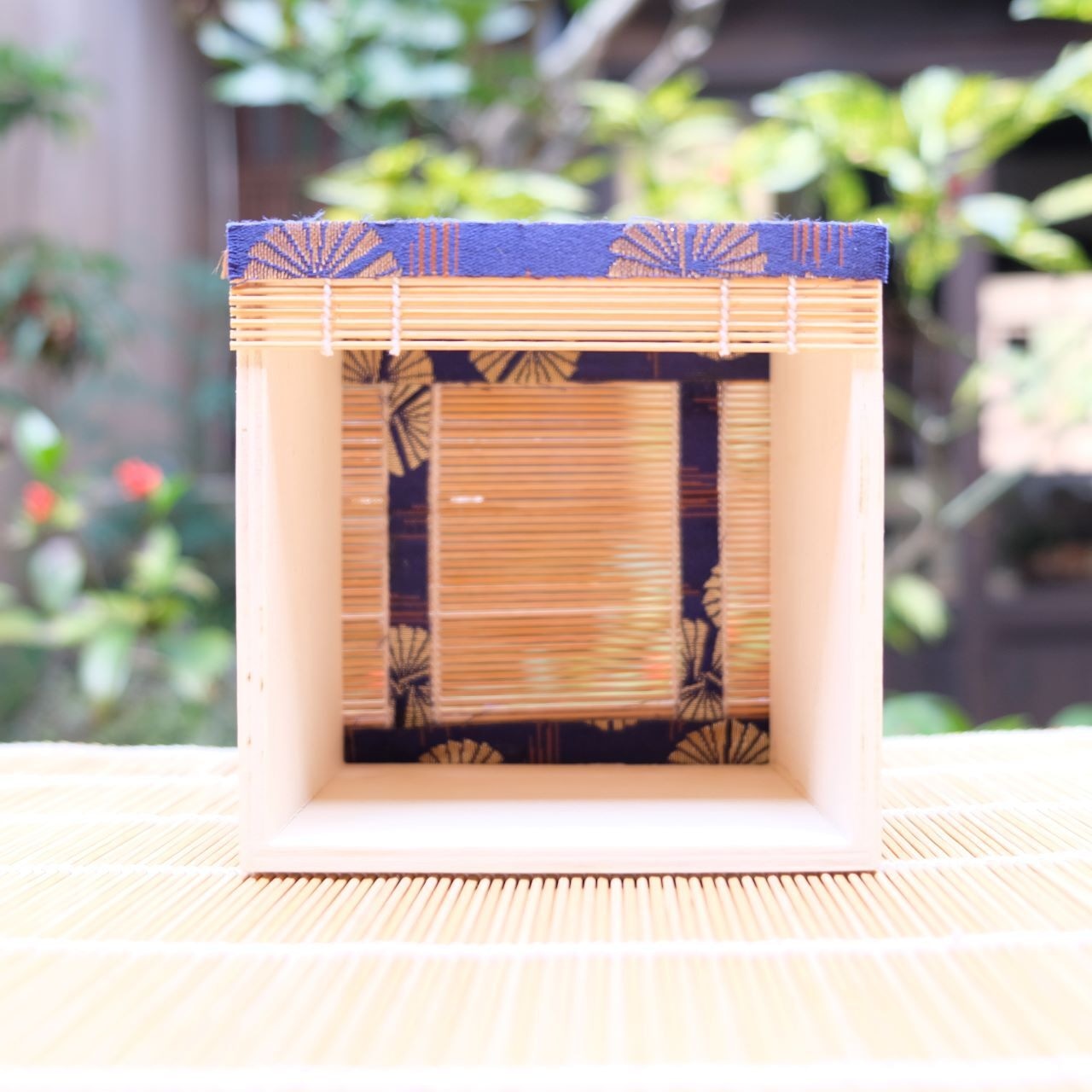 【すだれBOX】おもやい箱雛 お内裏様 12㎝×12㎝×奥行10㎝