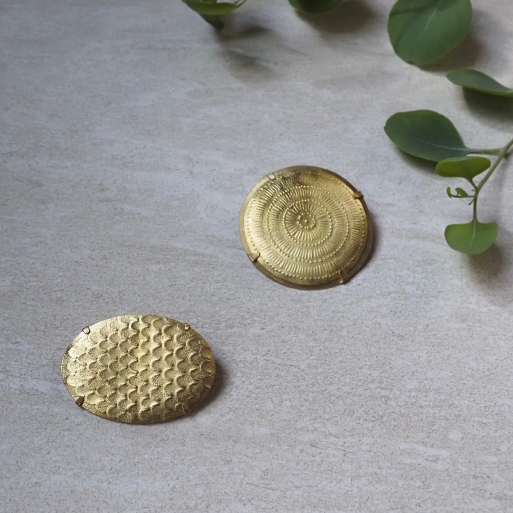 大桃 沙織／真鍮 ブローチ（小） | ならまちミレー