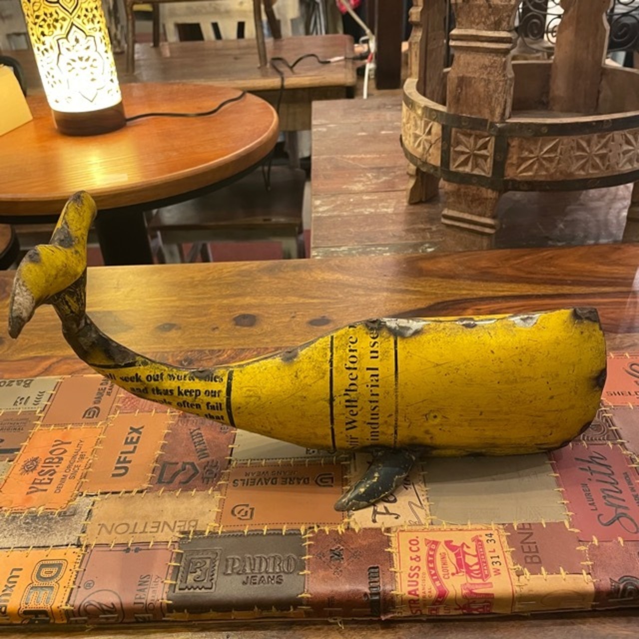 India Brocante Iron Recycle Whale Yellow / ブロカントアイアンリサイクルクジラ 黄色 イエロー インド 置物 オブジェ リビング 店舗ディスプレイ くじら かわいい アンティーク調 古道具風 ギフト プレゼント アニマル 動物 かわいい