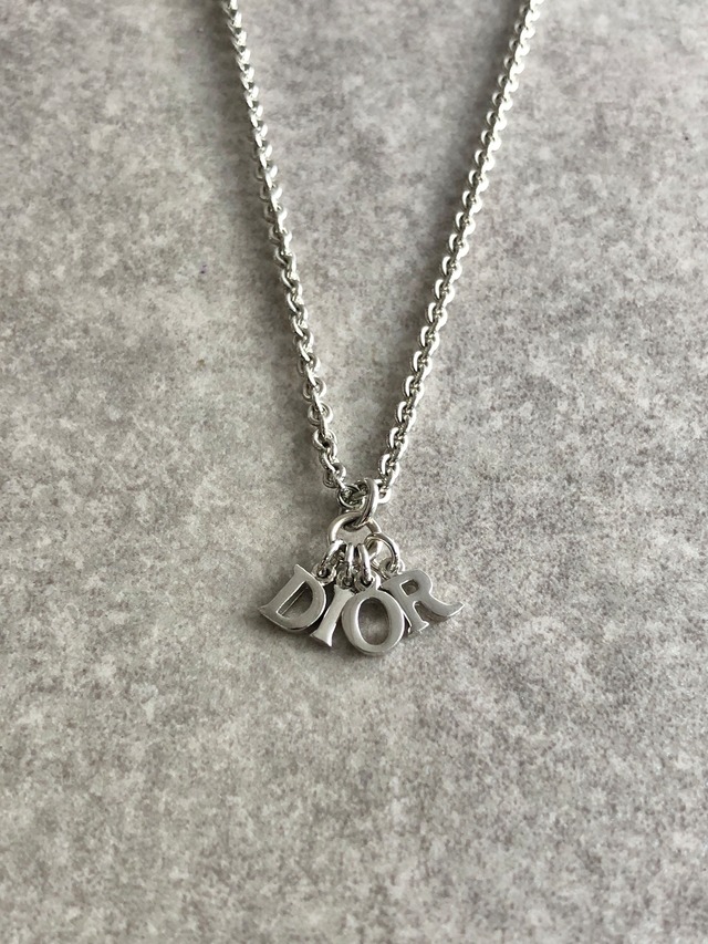 Christian Dior クリスチャン ディオール ネックレス シルバー ロゴ チャーム vintage ヴィンテージ オールド 6kt6mz