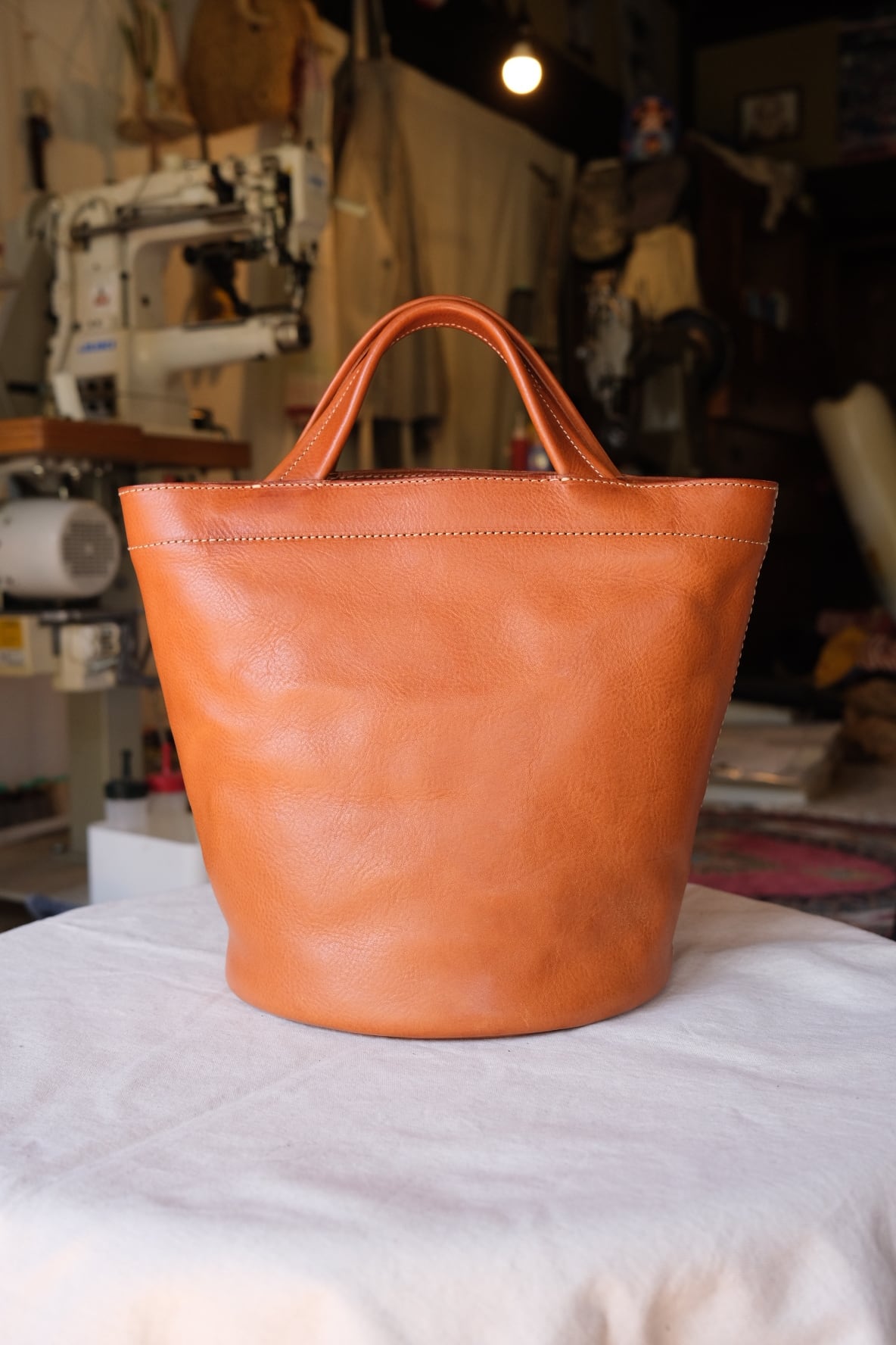 《即納》machimaru hand bag【camel / outlet sale】