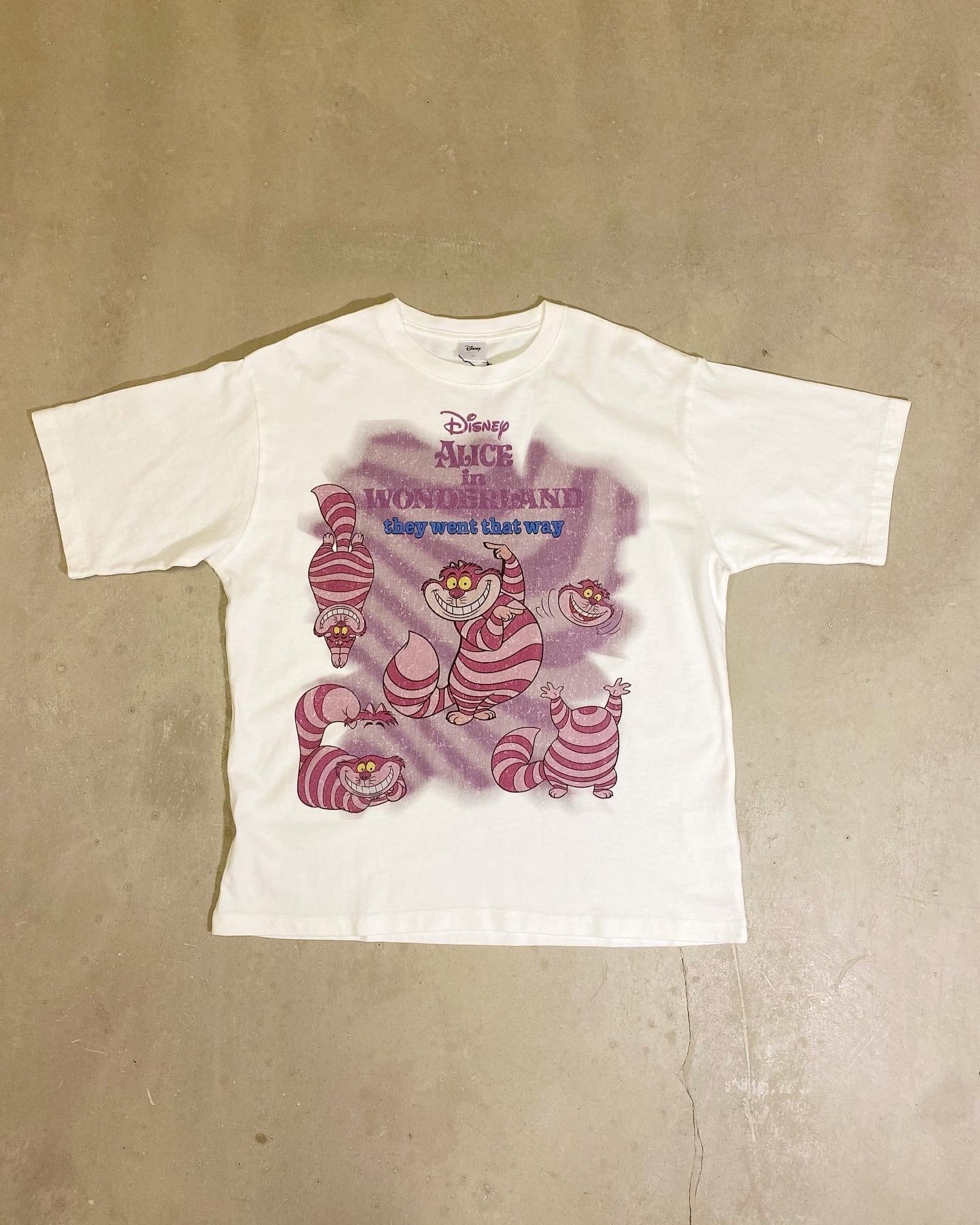 Disney】チェシャ猫Tシャツ | en.