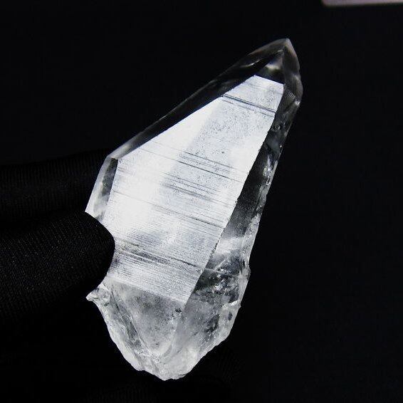 レムリアンシード 水晶 原石 ブラジル ミナスジェライス州 コリント産 一点物 171-6975