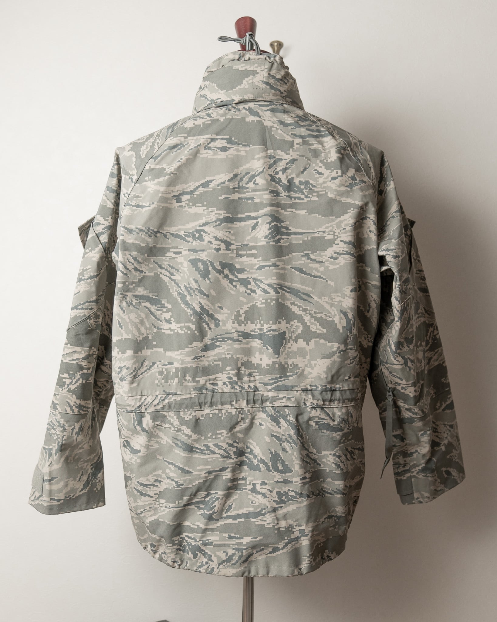 DEADSTOCK】U.S.Air Force APECS Gen2 ABU GORE-TEX PARKA 米空軍 実物