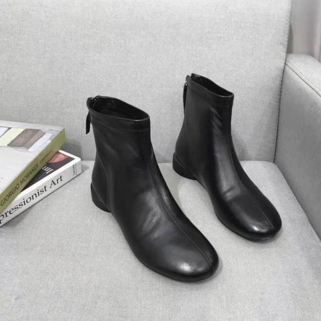 Flat soles  leather booties (SN325)