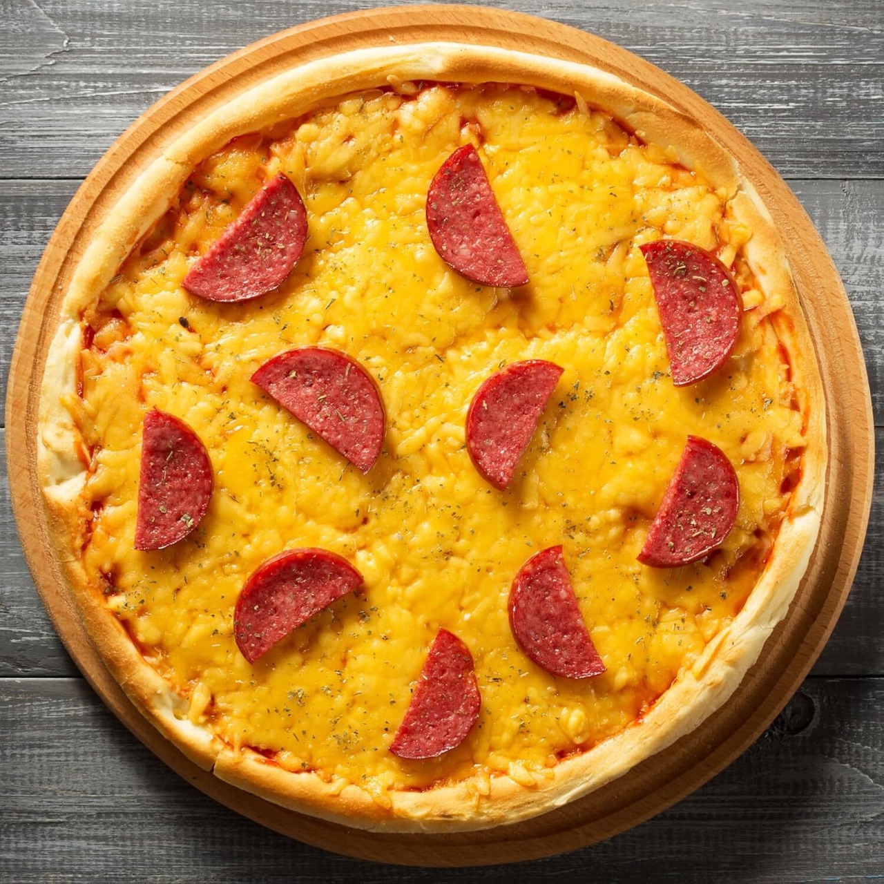 スナックや料理に最適！アメリカ産 コルビージャック チーズ フレッシュカット 100g Perfect for Snacks and Cooking! Freshly Cut American Colby Jack Chees