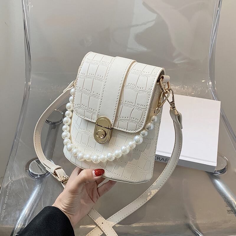 ネットレッドスモールバッグ女性バッグ2020夏の新しいトレンドのファッションワンショルダーメッセンジャーバッグワイルドメッセンジャーバケットバッグ Tiancai_Wing_Bag9911059