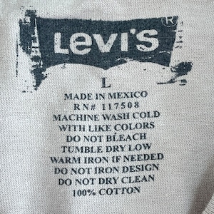 【LEVI'S】メキシコ製 ロンt 長袖Tシャツ ロングTシャツ ベージュ 無地 プレーン LARGE トップス インナー リーバイス US古着