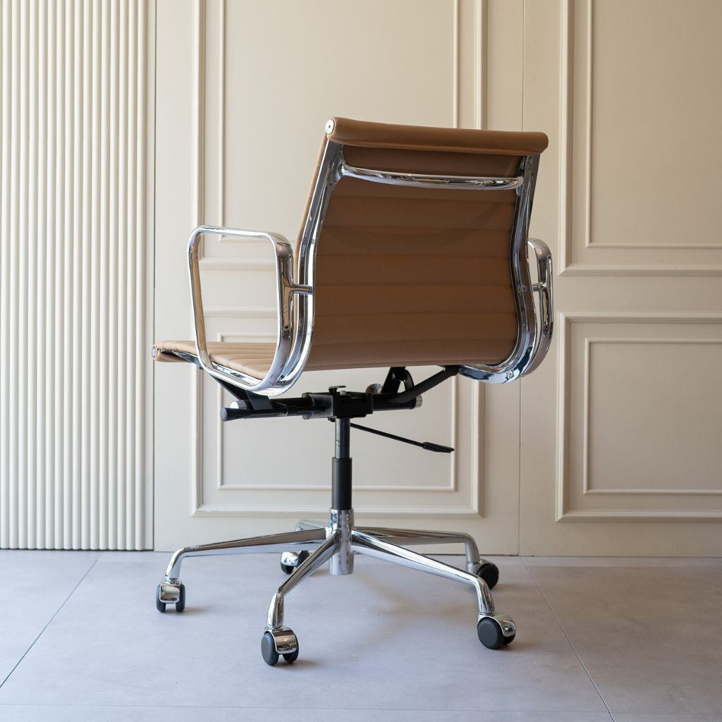 Management Flat Chair Lightbrown/ マネイジメント フラットチェア