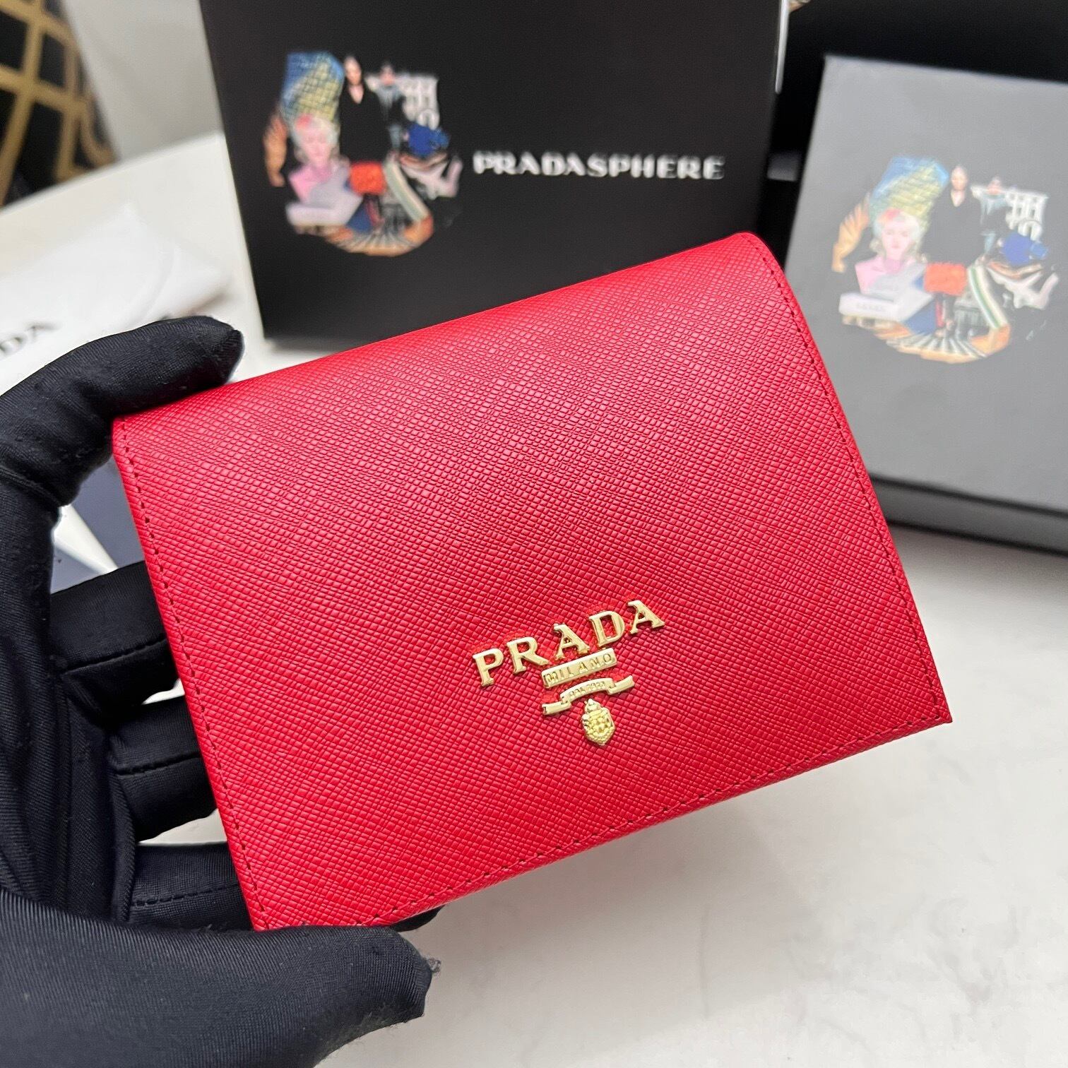 PRADAプラダ 二つ折り財布 サフィアーノ ミニ財布 レディース レッド ...