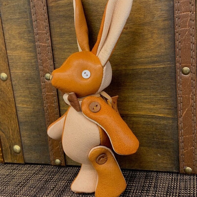 ジビエレザー鹿革ベルラビ★マイスターの手作り「ベルズラビット」キャメル＆ナチュラル　写真の1点販売です