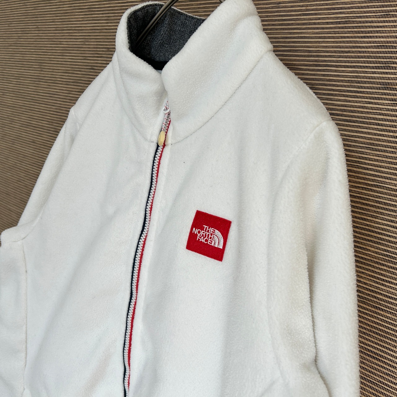 ノースフェイス フリースジャケット ホワイト 白 （ノースフェイス THE  