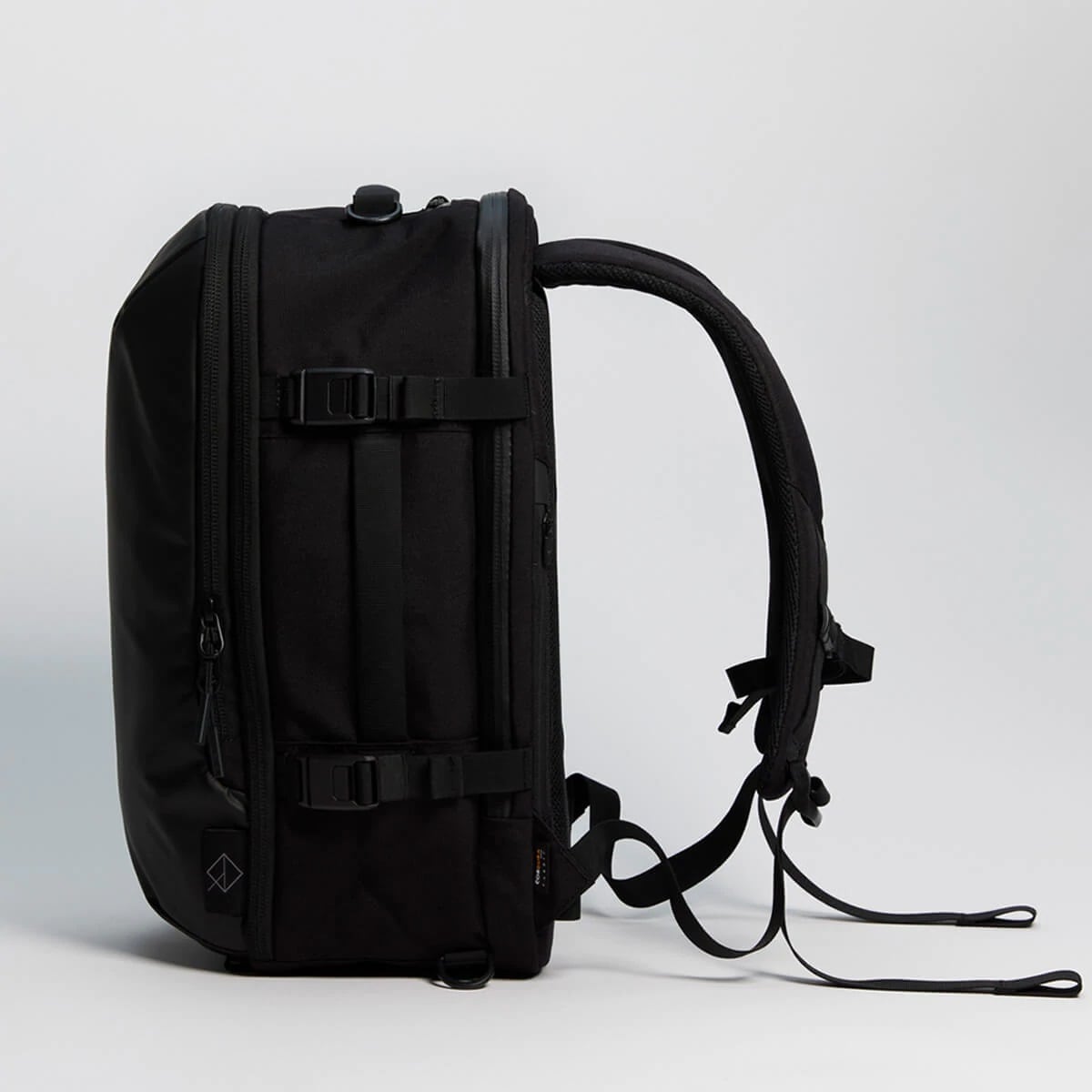 ACE MULTIFUNCTION BACKPACK CORDURA COATED BLACK | 武蔵小杉の