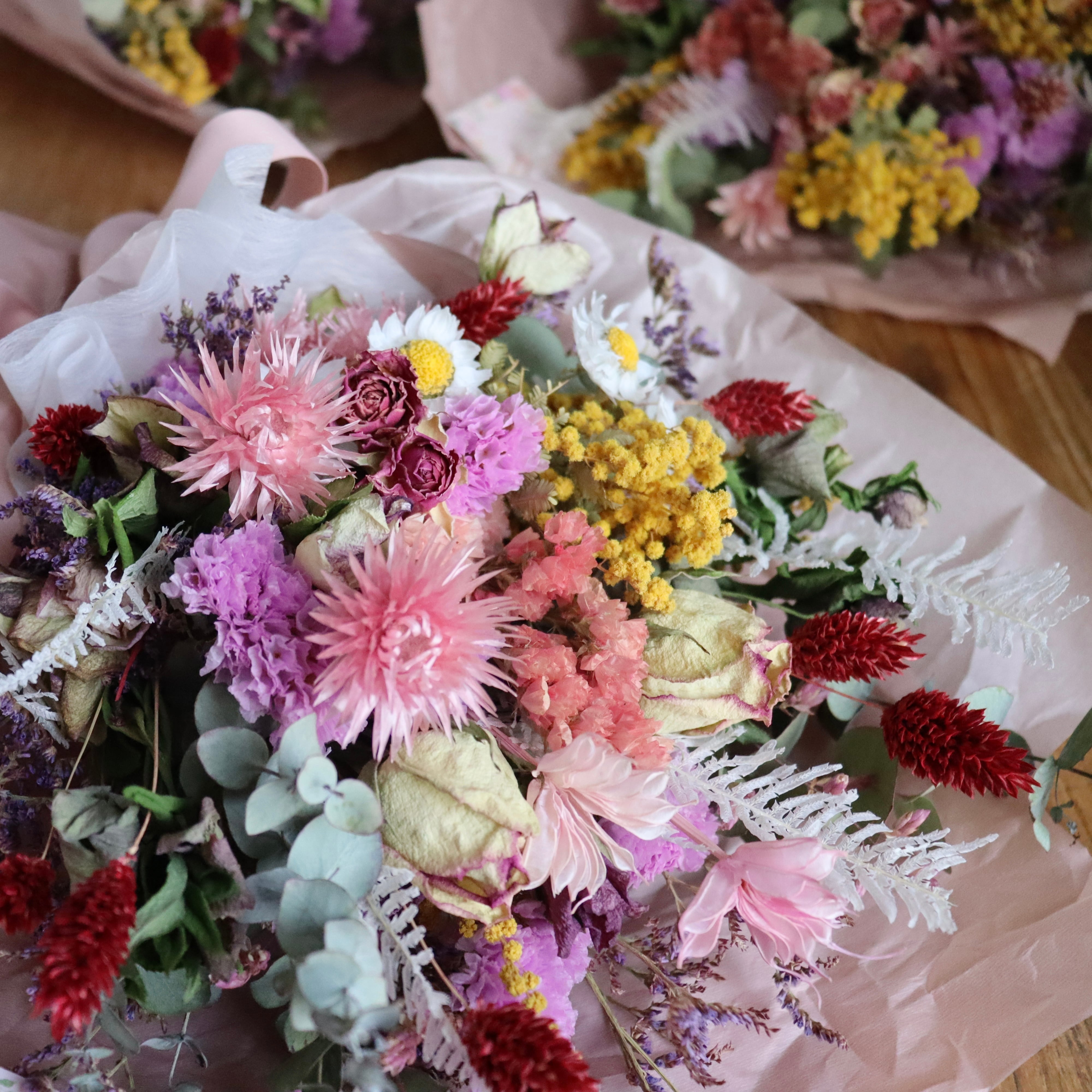 数字で魅せる特別感！〉おまかせオーダー花束① / ドライフラワー 結婚