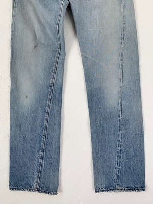 M-105    リーバイス Levis501古着 1981年赤耳 米国製刻524　W 65cm  股下 78cm