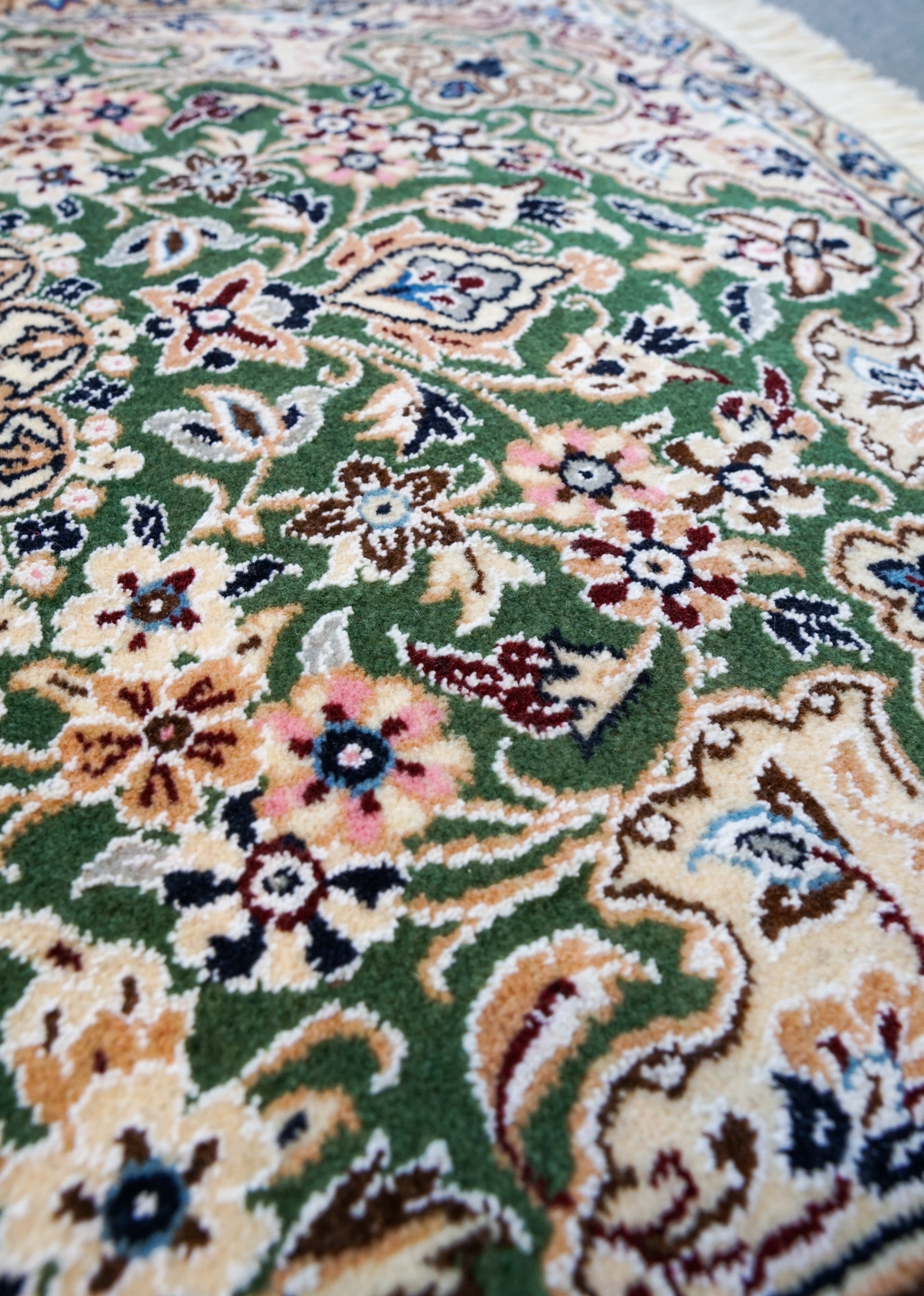 手織りペルシャ絨毯 ギャッベ 新品 ネット価格 シーラーズ産 82cm×65cm