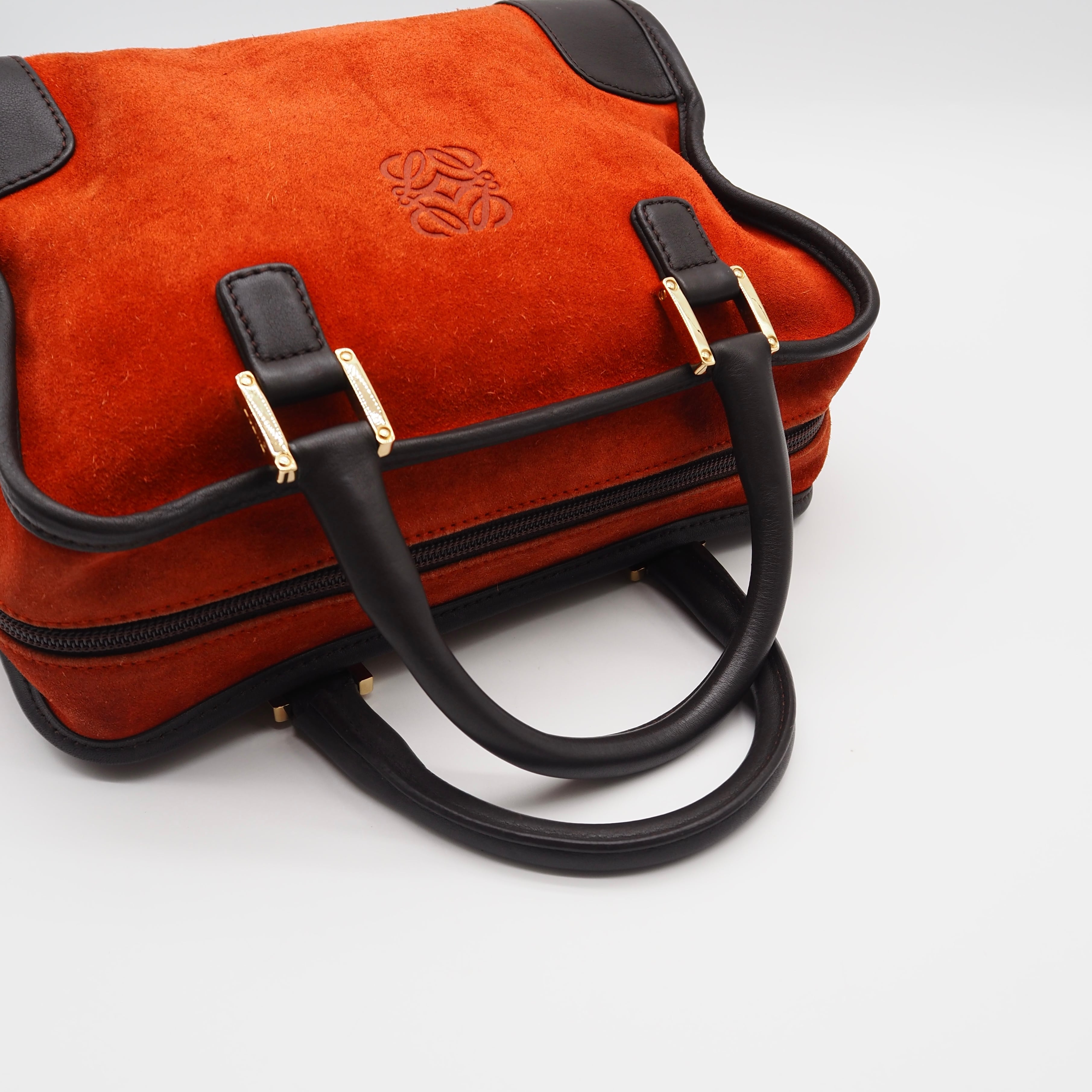 LOEWE アマソナ27ハンドバッグ レッド スウェード レザー ロエベ