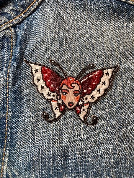 ILLICIT デザイン チョウチョの妖精【ワッペン・アップリケ・パッチ】 FD0499