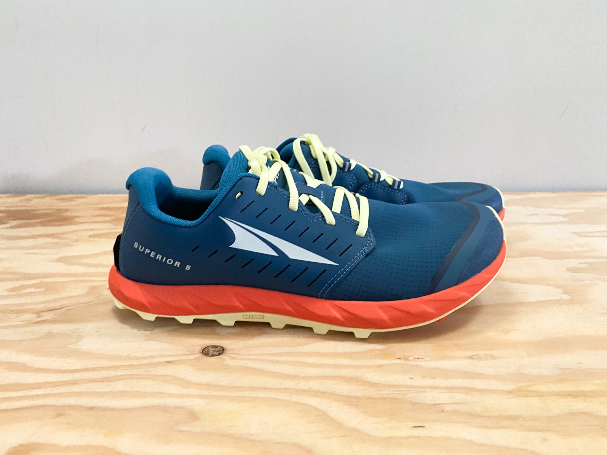 SALE／10%OFF アルトラ ALTRA スペリオール 5 SUPERIOR カラー thebeaulife.com