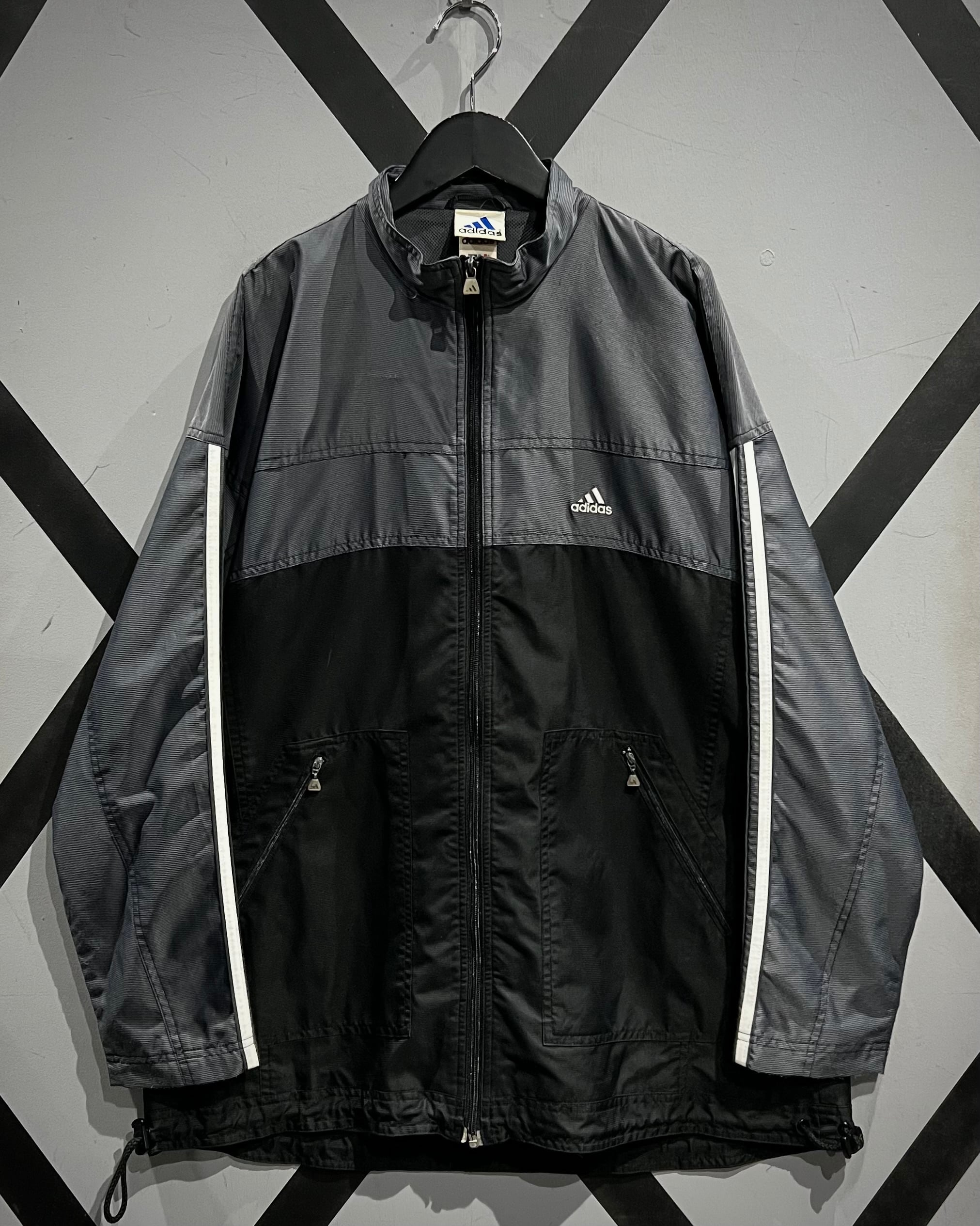 X VINTAGE】90's “adidas” Metallic Silver Switching Loose Track