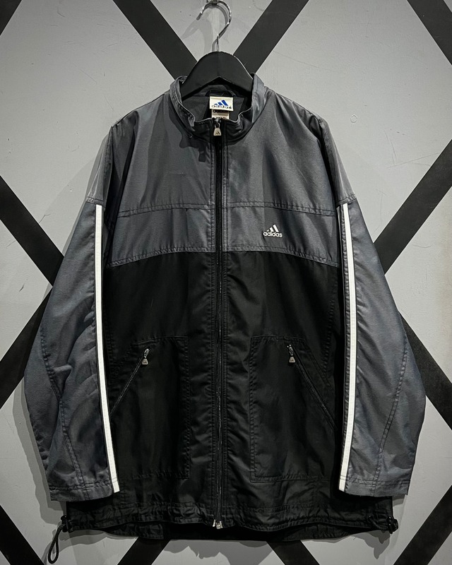 【X VINTAGE】90’s “adidas” Metallic Silver Switching Loose Track Jacket