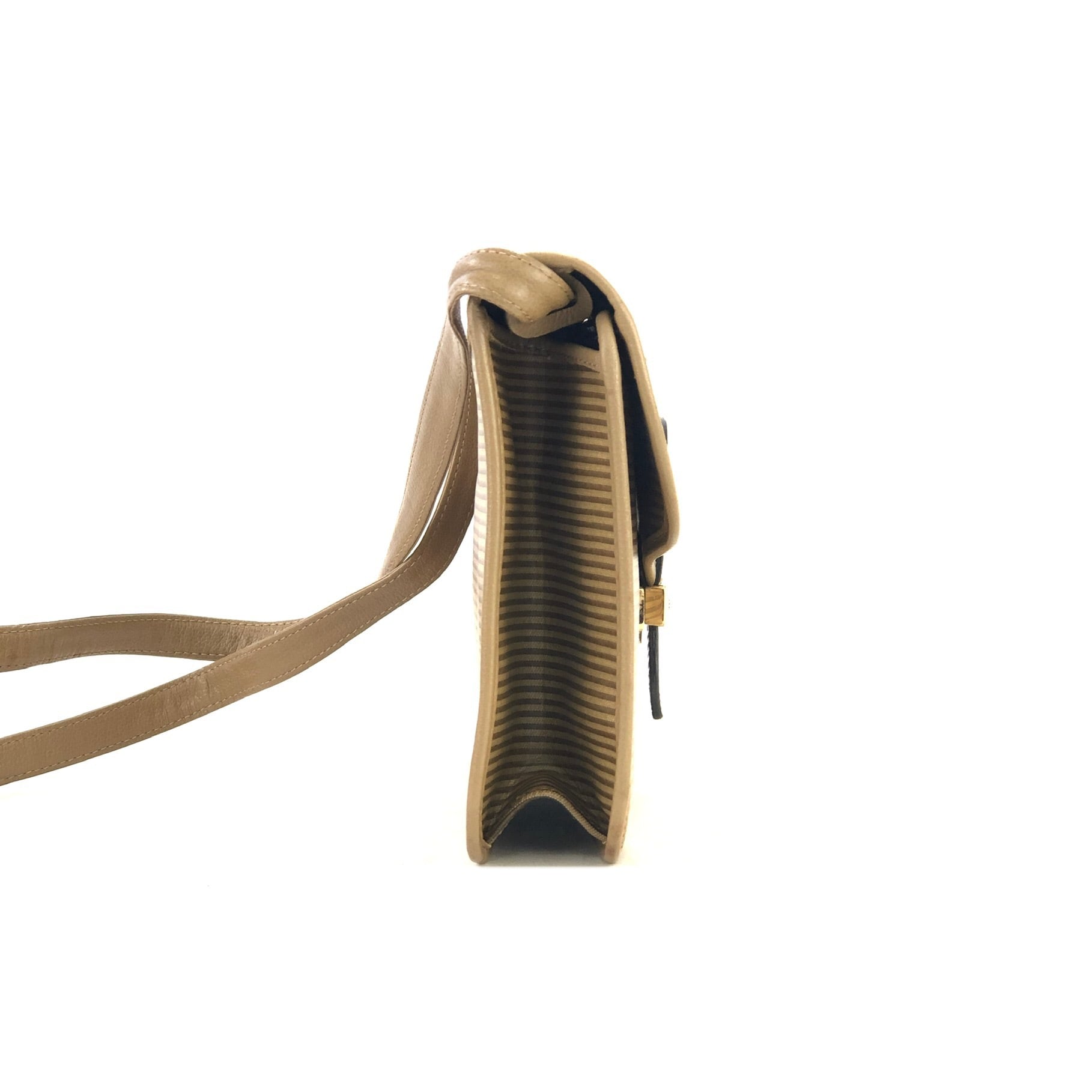 Yves Saint Laurent イヴ ・サンローラン YSL型押し フロントロック