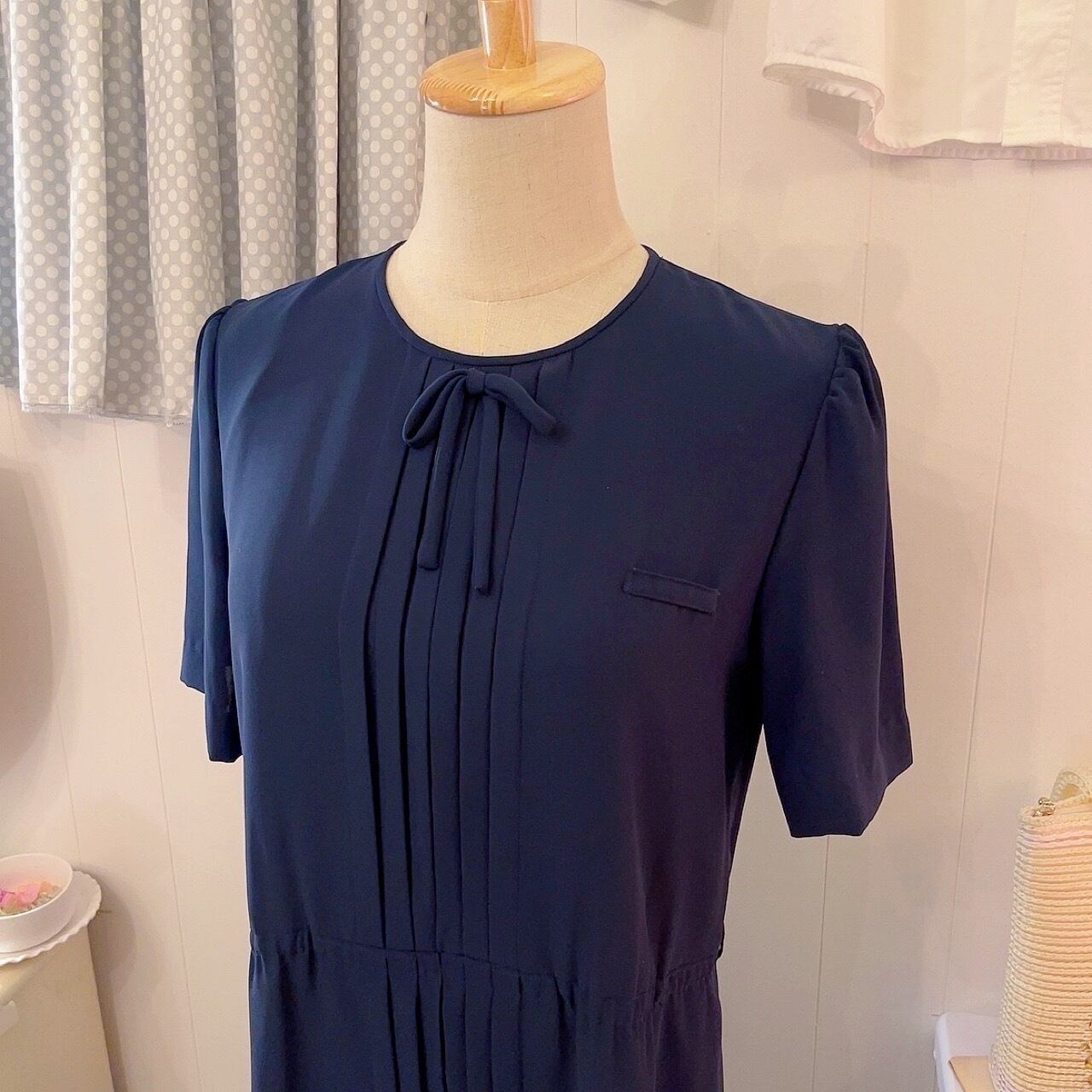 ribbon front pleats one-piece