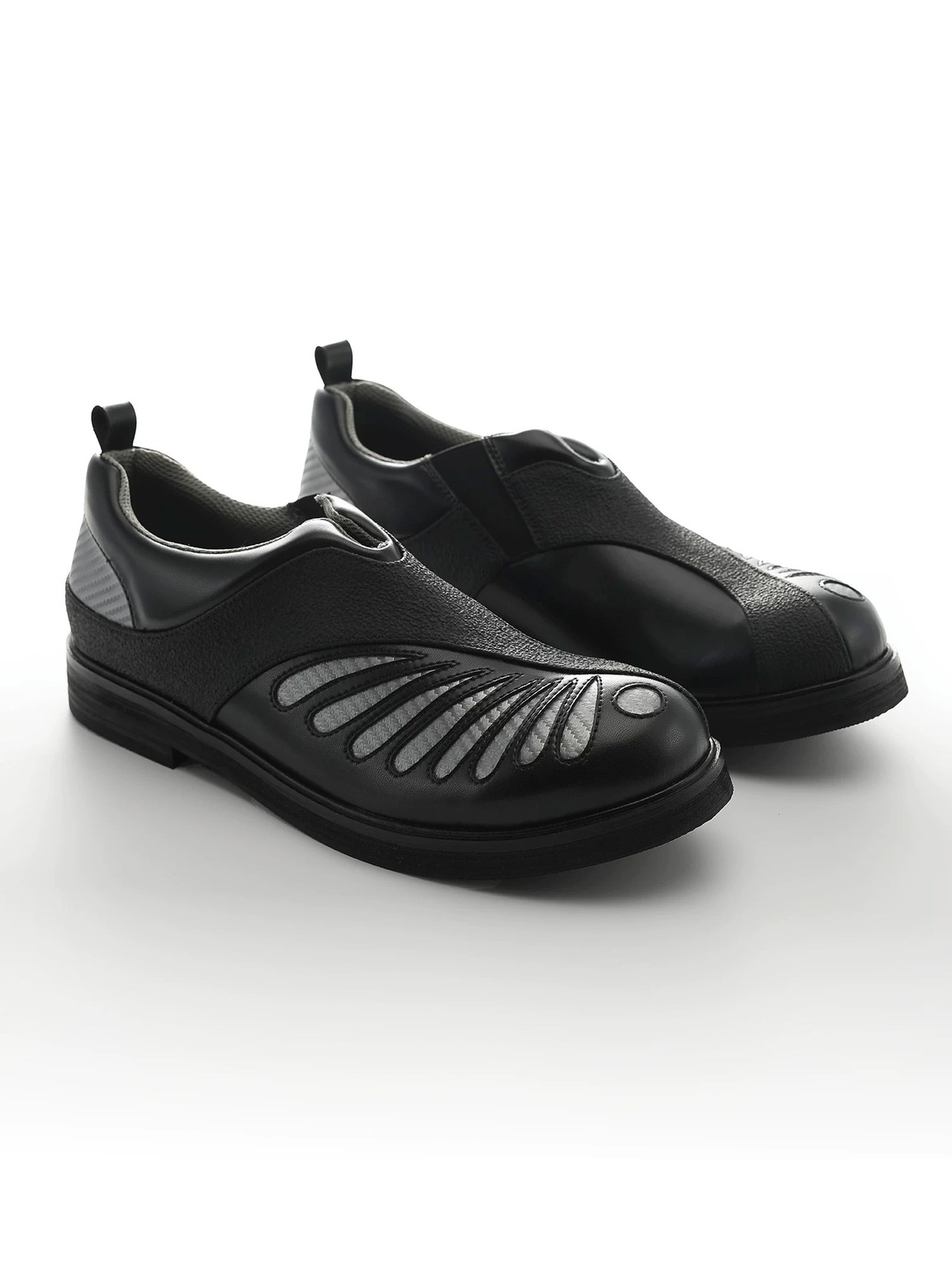 54A0 × musaafeer Asymmetric Round-Toe Casual Shoes