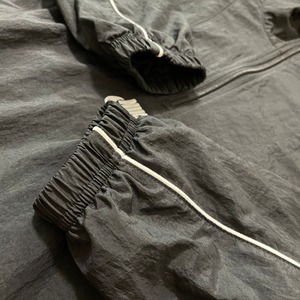 【NIKE】ハーフジップ ナイロンジャケット ブルゾン ジャンパー 刺繍ロゴ ワイドサイズ XL ナイキ US古着