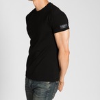 逆三角マッスルフィットTシャツBlack【LAVYS】