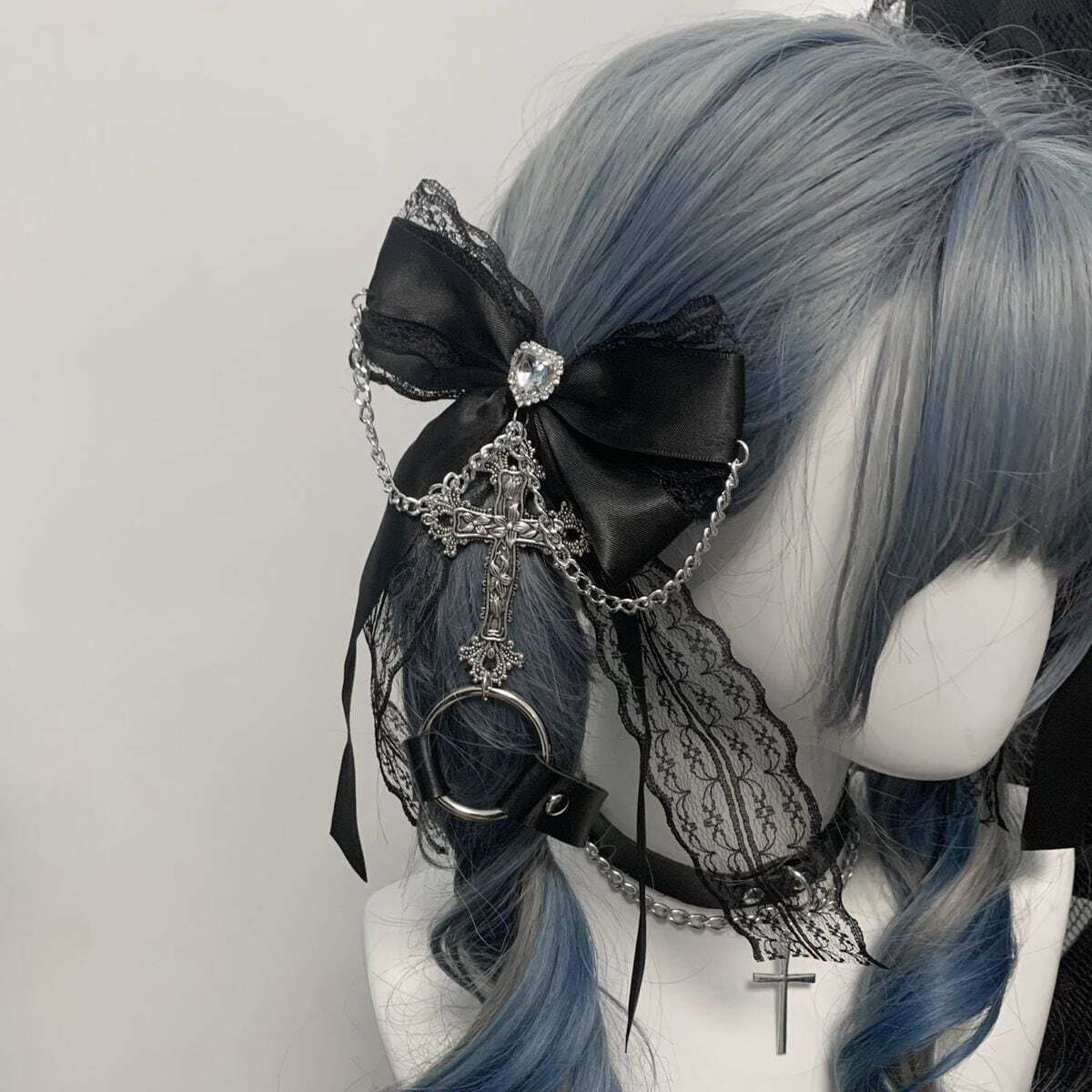 草月オリジナル花器　リボン白・黒2個組セット ヘアクリップ 大きめ リボン 花 フラワー カメリア 白 黒 髪留め