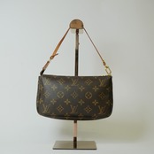 LOUIS VUITTON ルイヴィトン モノグラム アクセソワール ポーチ M51980 ブラウン