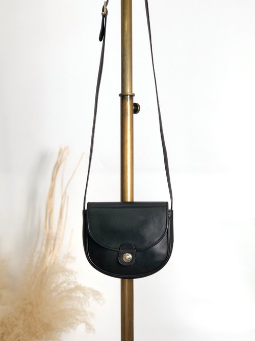 CELINE セリーヌ ショルダーバッグ ブラック トリオンフ レザー vintage ヴィンテージ オールド g3k6b3